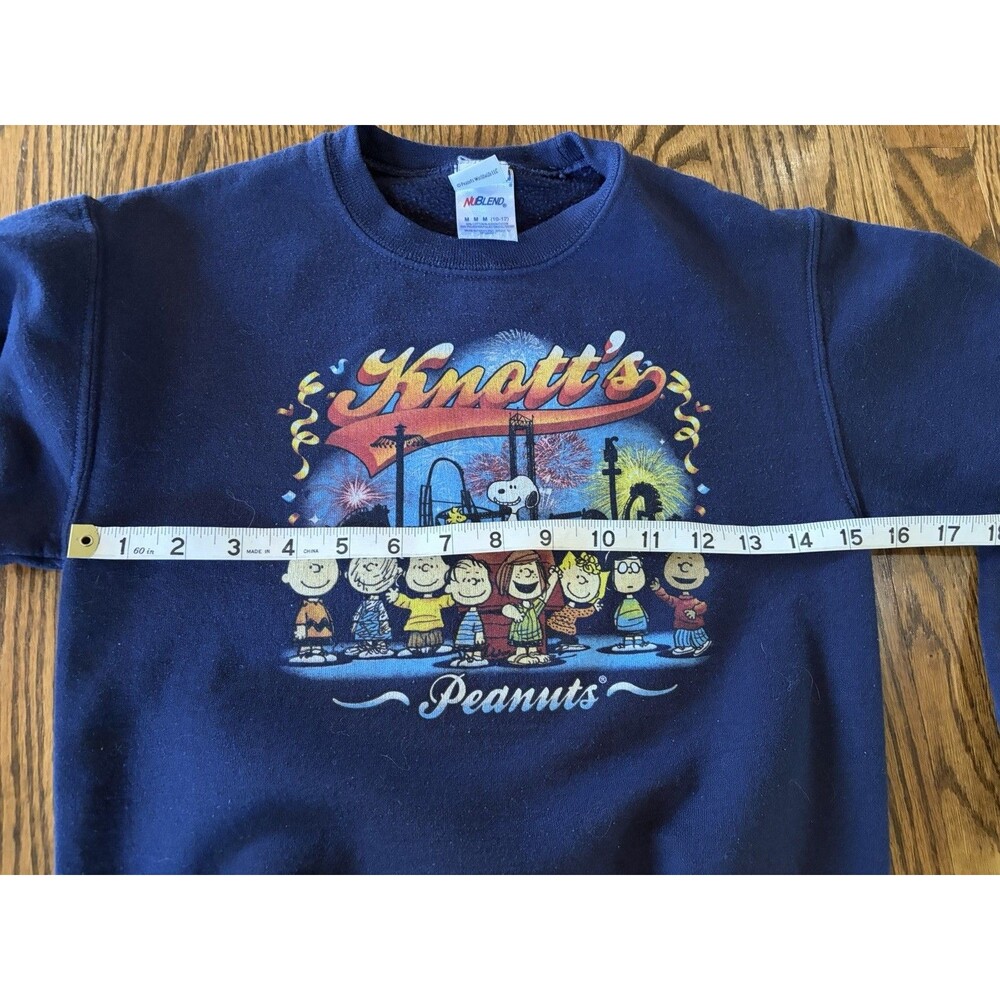 Knotts Berry Farm Amusement Park Peanuts Snoopy Sweatshirt Size Med 10-12 Navy - Picture 4 of 6